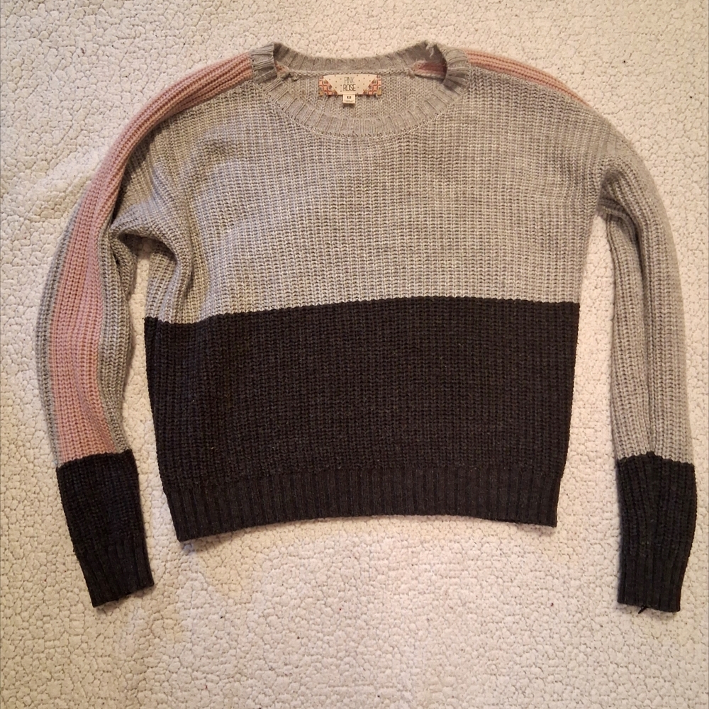Pink Rose Women's Gray and Black Colorblock Sweater